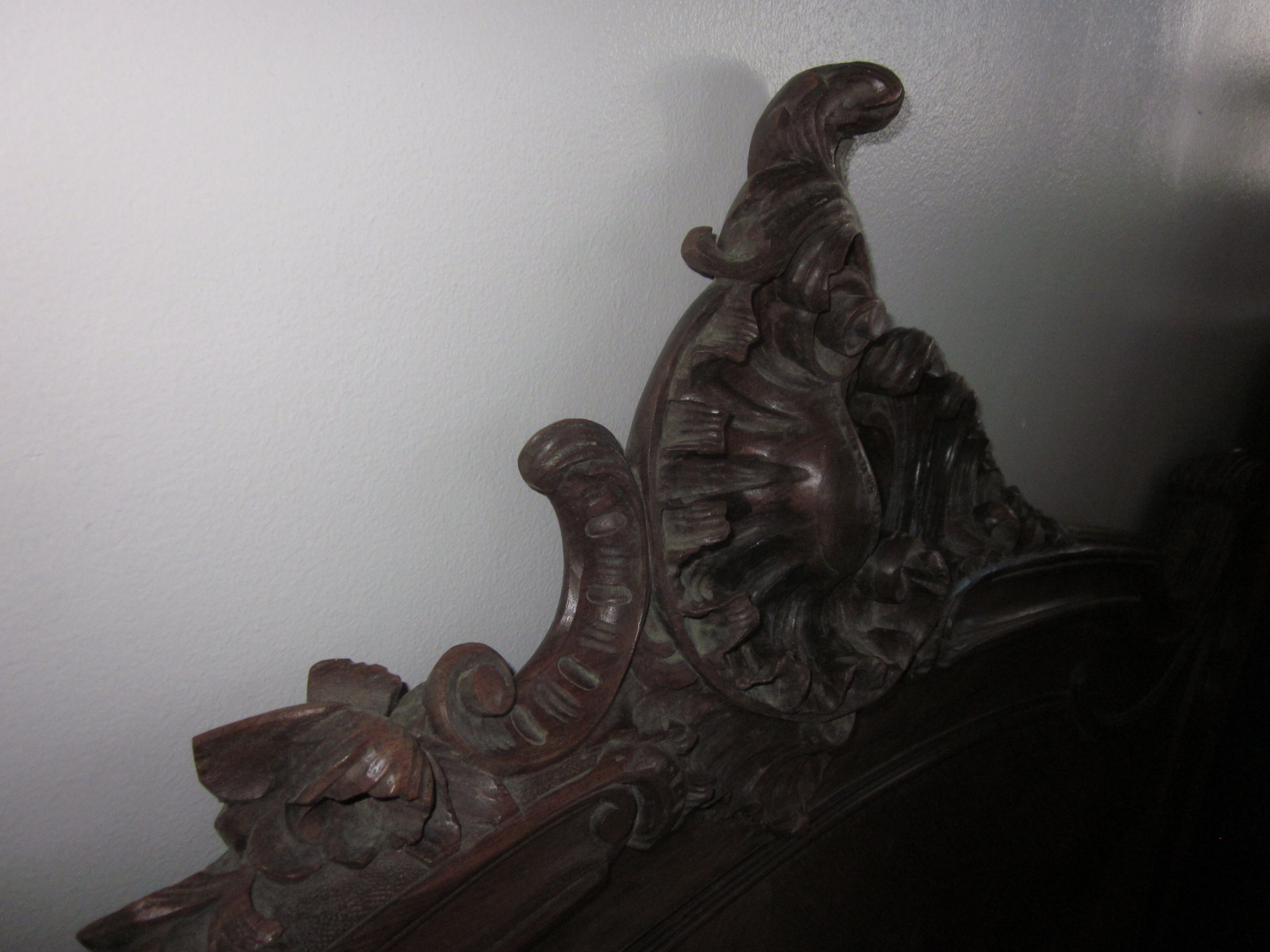 Headboard louis xv in walnut