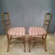 Paire de chaise capitonnée en bois doré