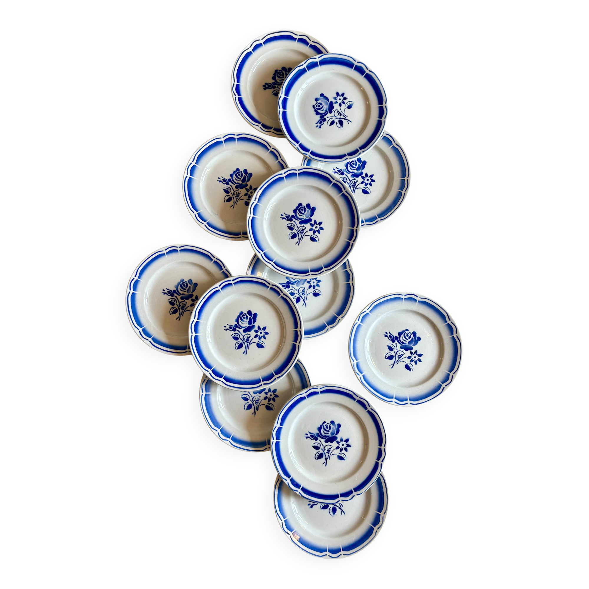 Set of 12 vintage blue flower dessert plates