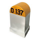 Departmental kilometer marker