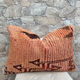 Magnifique coussin Kilim berbère vintage du Maroc
