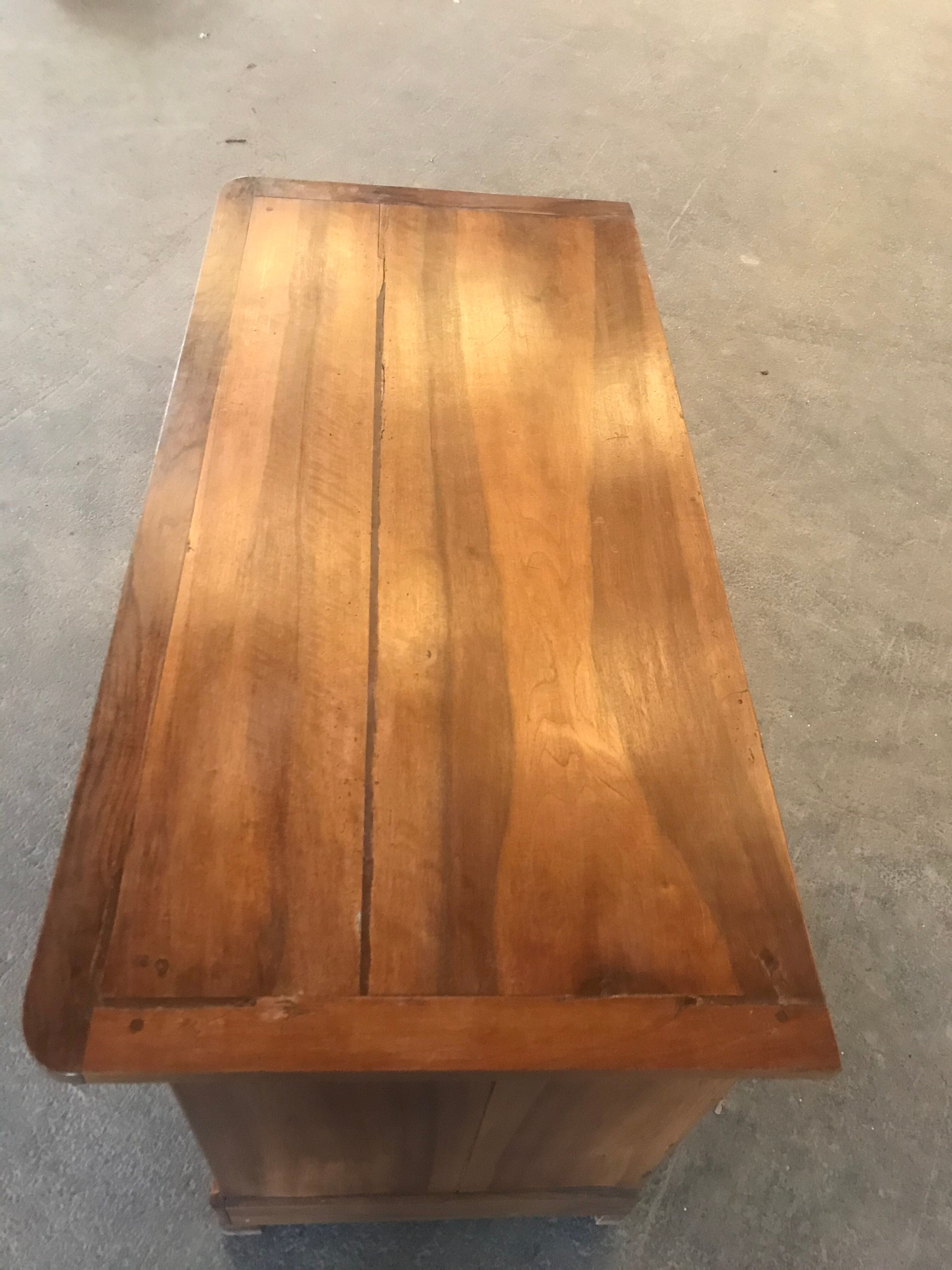 Louis Philippe period dresser in solid walnut