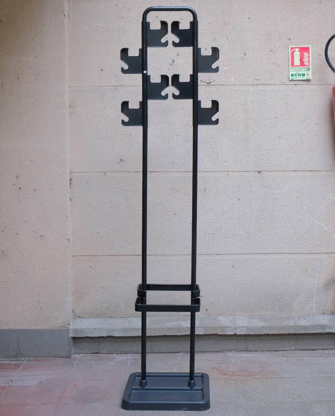 Coat rack Manade designed by Vitrac
