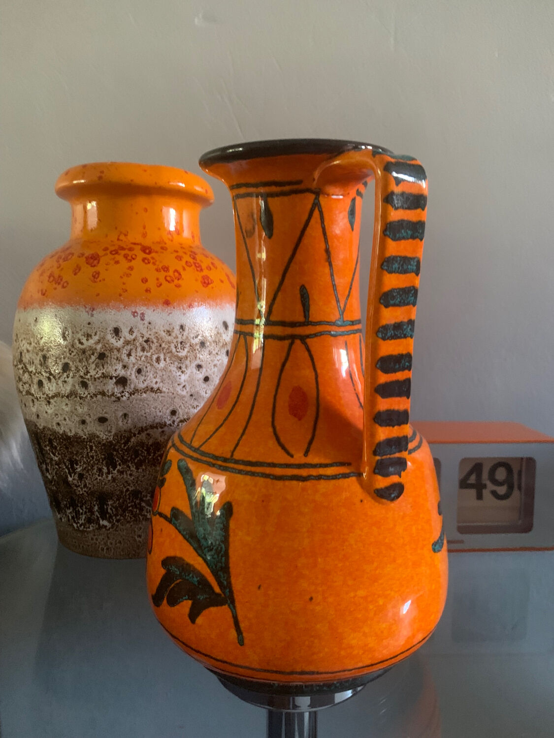 Iraqi ceramic vase
