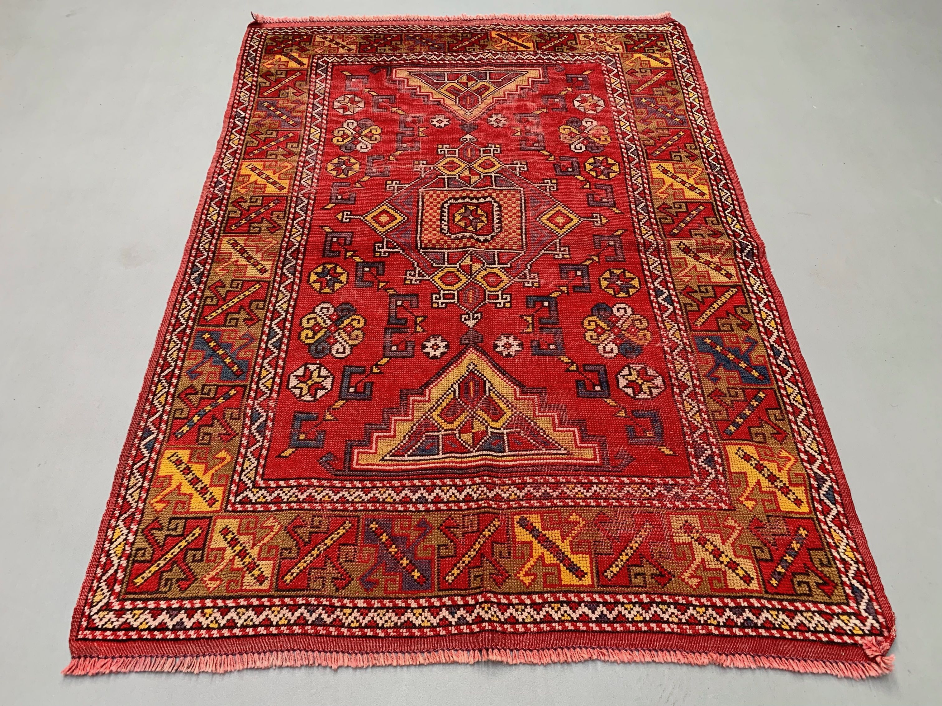 Vintage western turkish rug oriental 183x128 cm tribal carpet