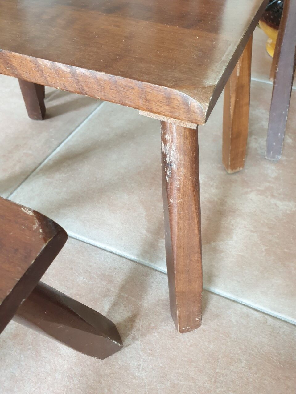 Brutalist trundle table