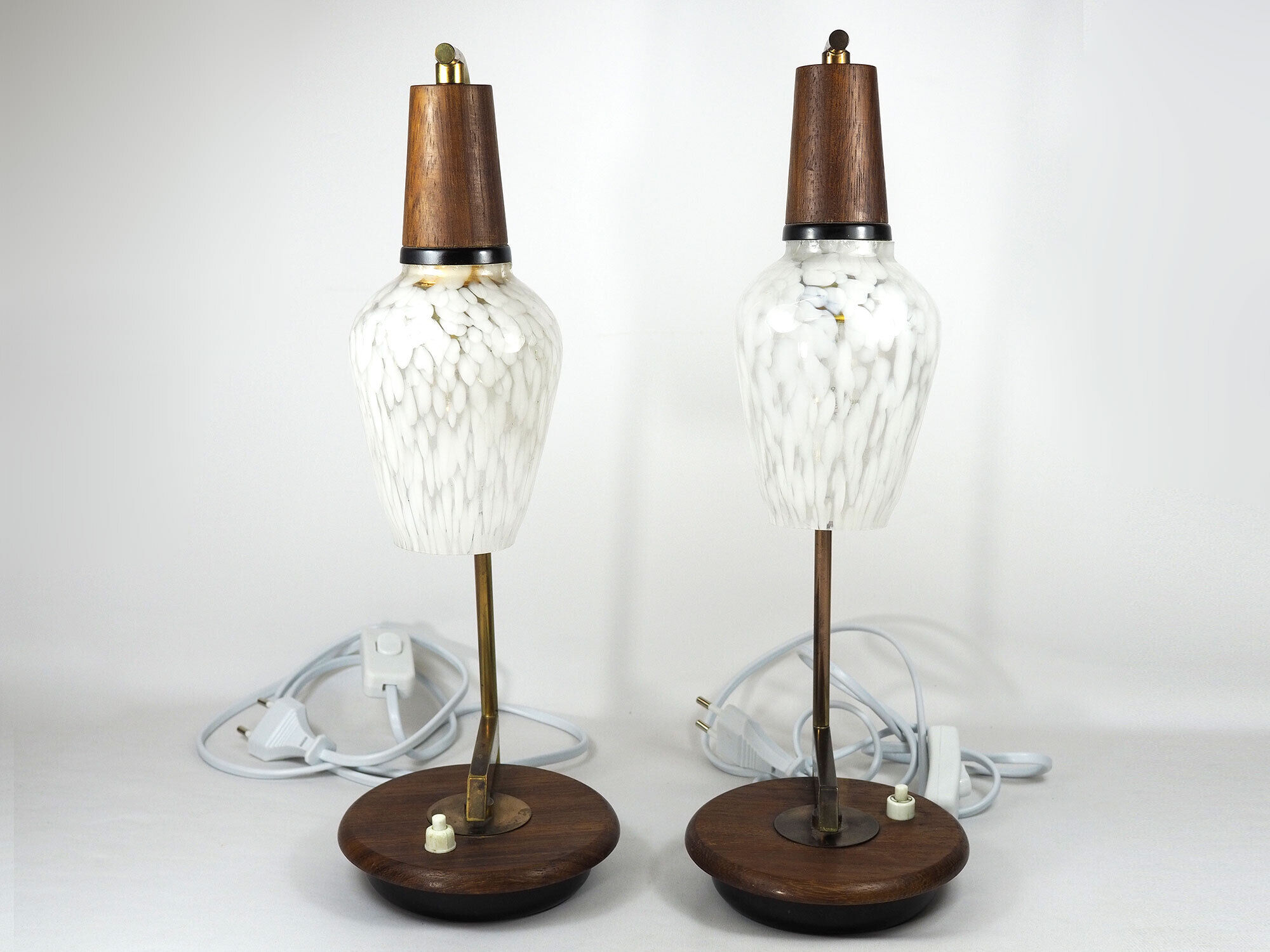 Paire de lampes de table scandinaves du milieu du siècle - Laiton