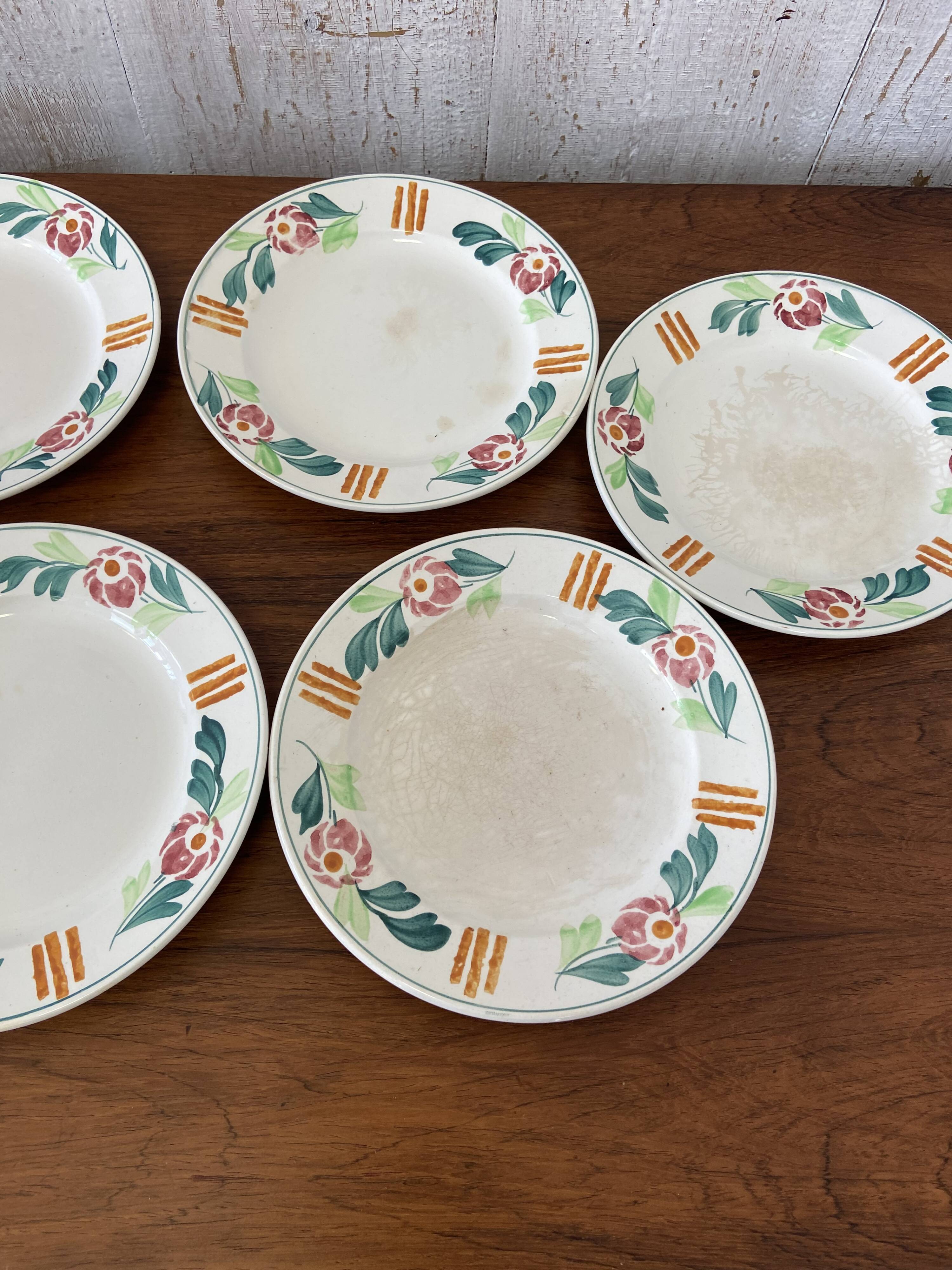 set of 8+3 St Amland plates