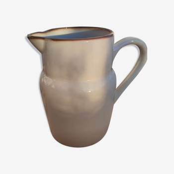 Decanter Sandstone Pitcher