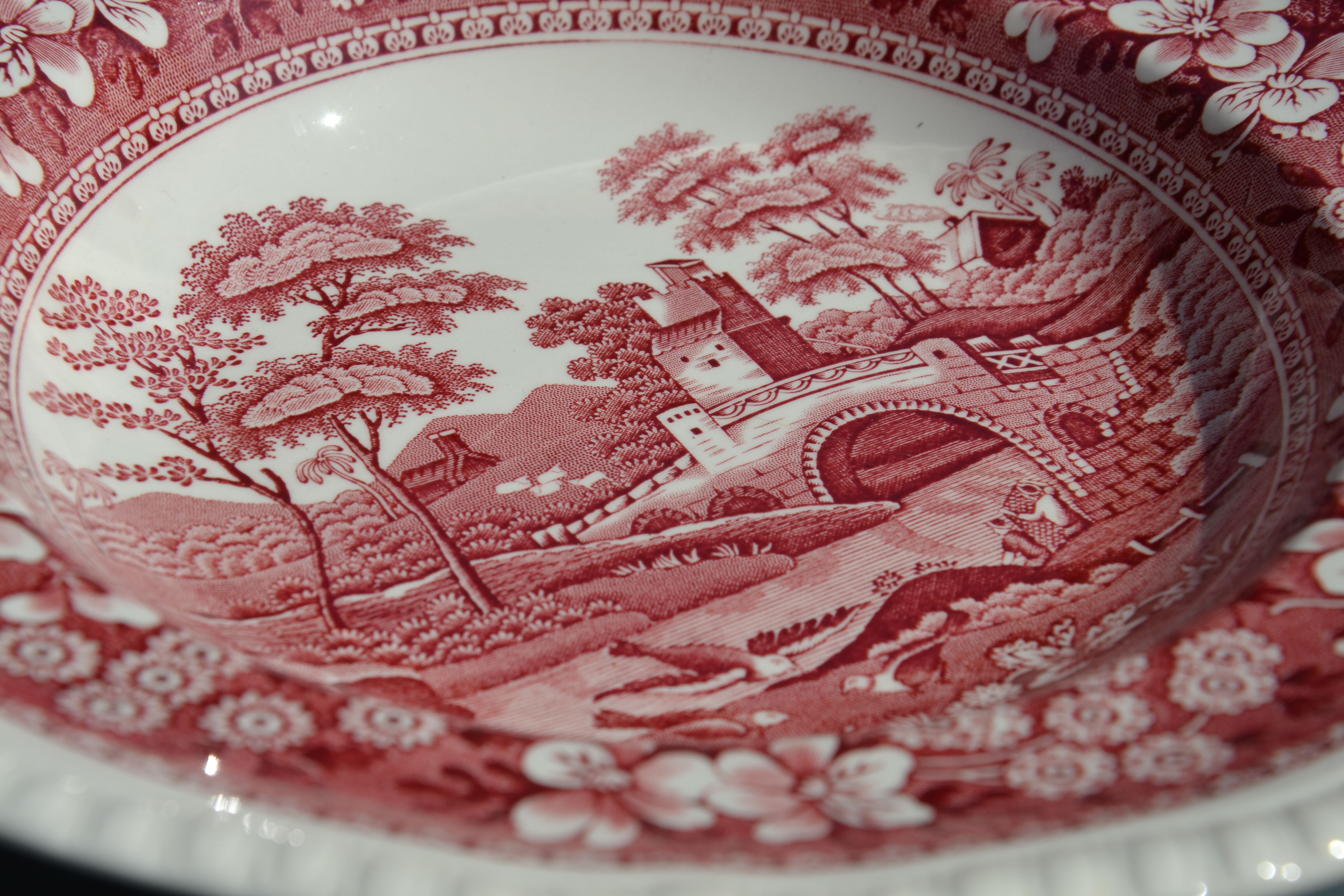 2 Spode England plates model "Pink Tower"