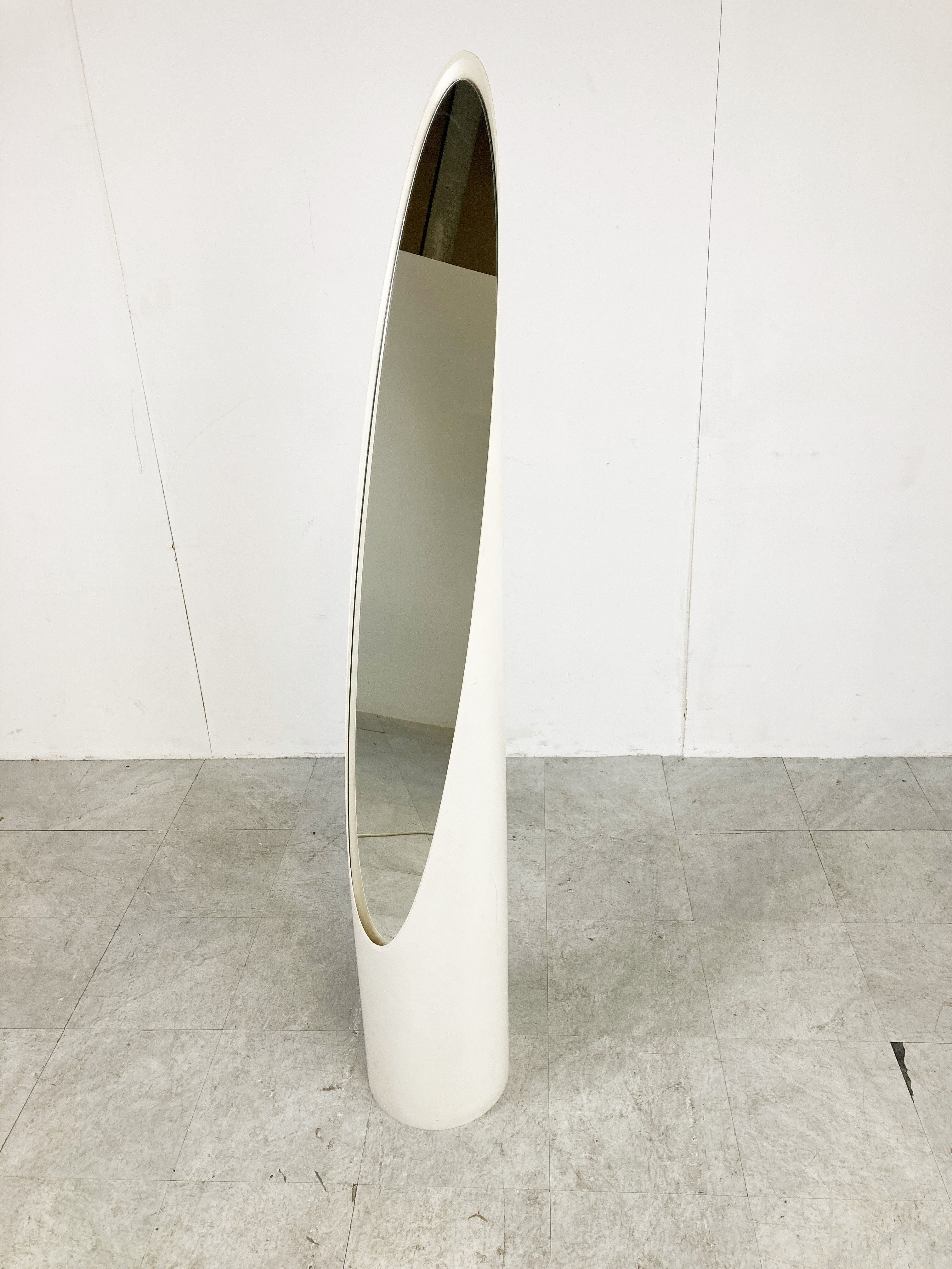 Unghia mirror by Rodolfo Bonetto, Italy 1970s