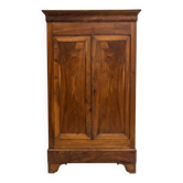 Armoire ancienne en noyer massif – Style authentique