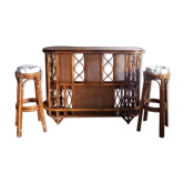 Bamboo bar and its 2 stools