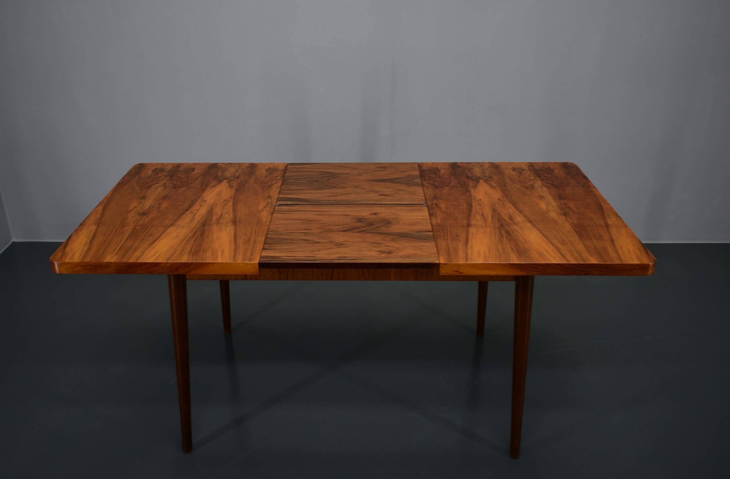 1960s Antonin Šuman Extendable Dining Table in Walnut, Czechoslovakia