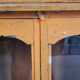 Ancien temple-vitrine à offrandes en teck