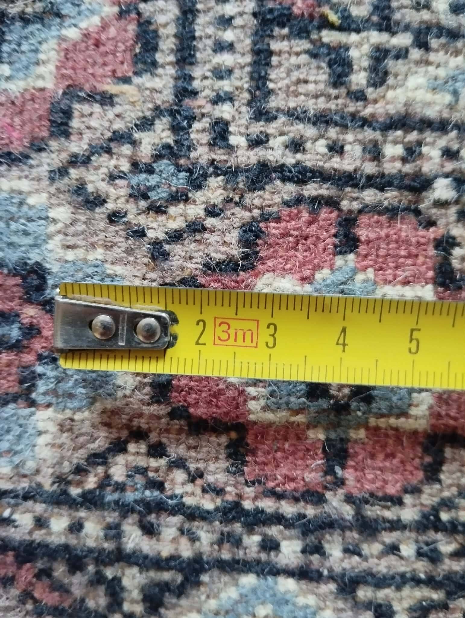 Handmade Pakistani carpet Karachi 188x125cm