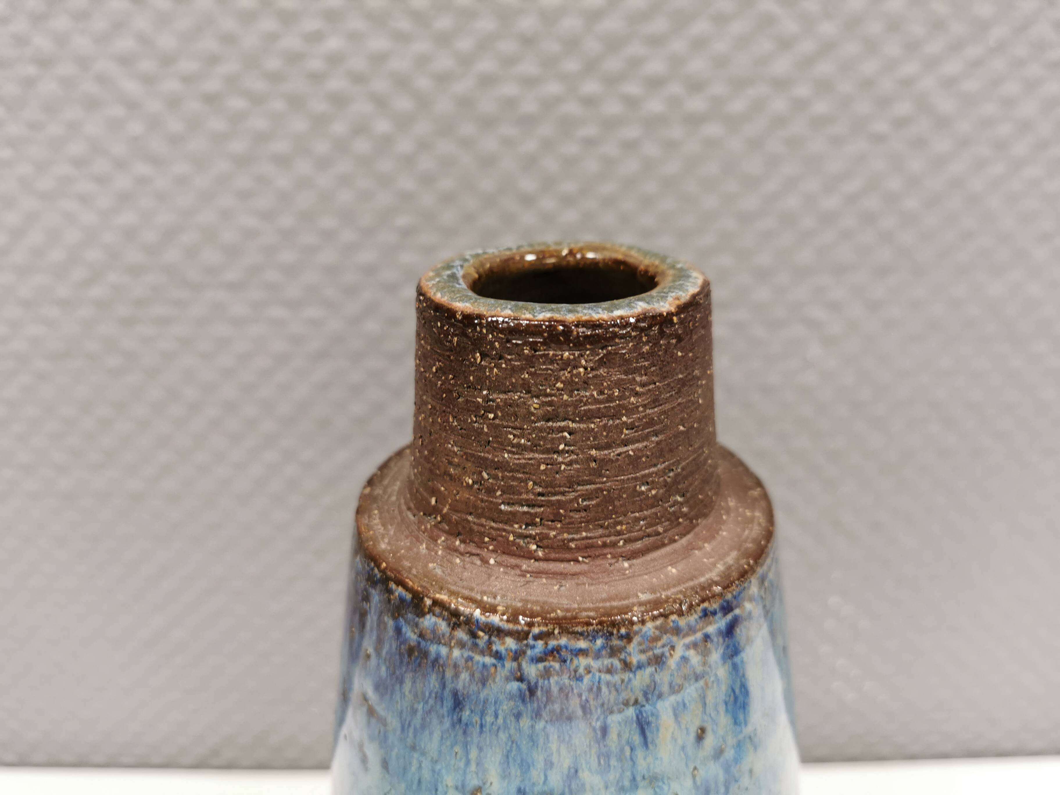 Ceramic vase from the 1960-1970s, made by Danish Michael Andersen