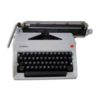 Old typewriter