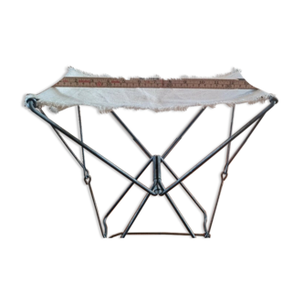 Foldable stool