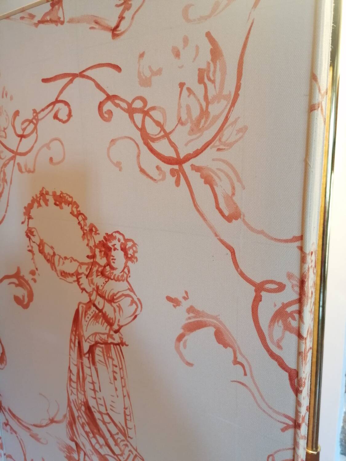 Rare folding screen with notches "Pierre Frey fabric" upholstery finish.