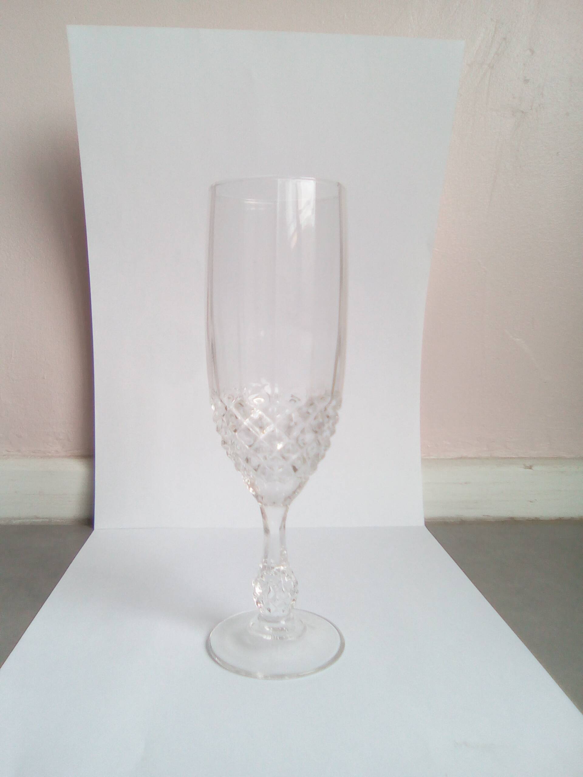 Set of 5 Lumiarc champagne flutes from the 70s