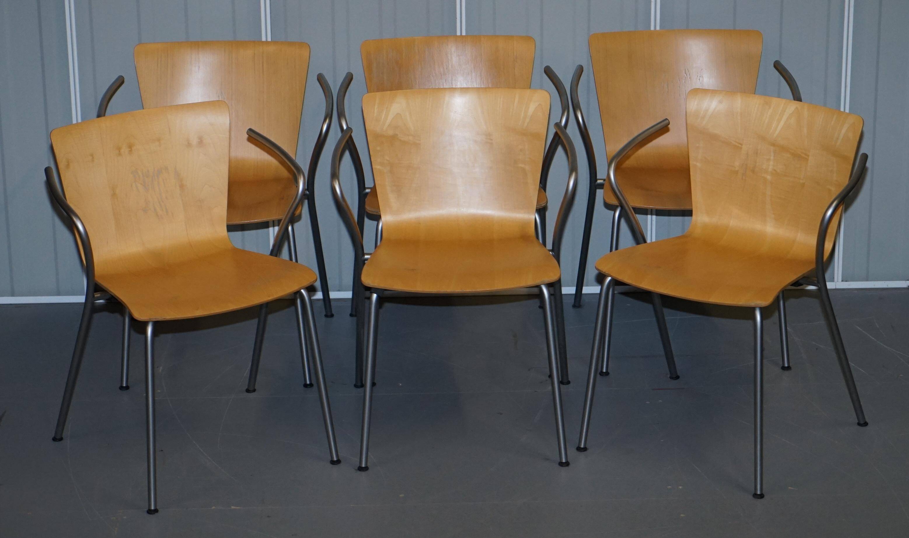 Six vintage stackable armchairs by Fritz Hansen, Vico Magistretti, in bent wood.