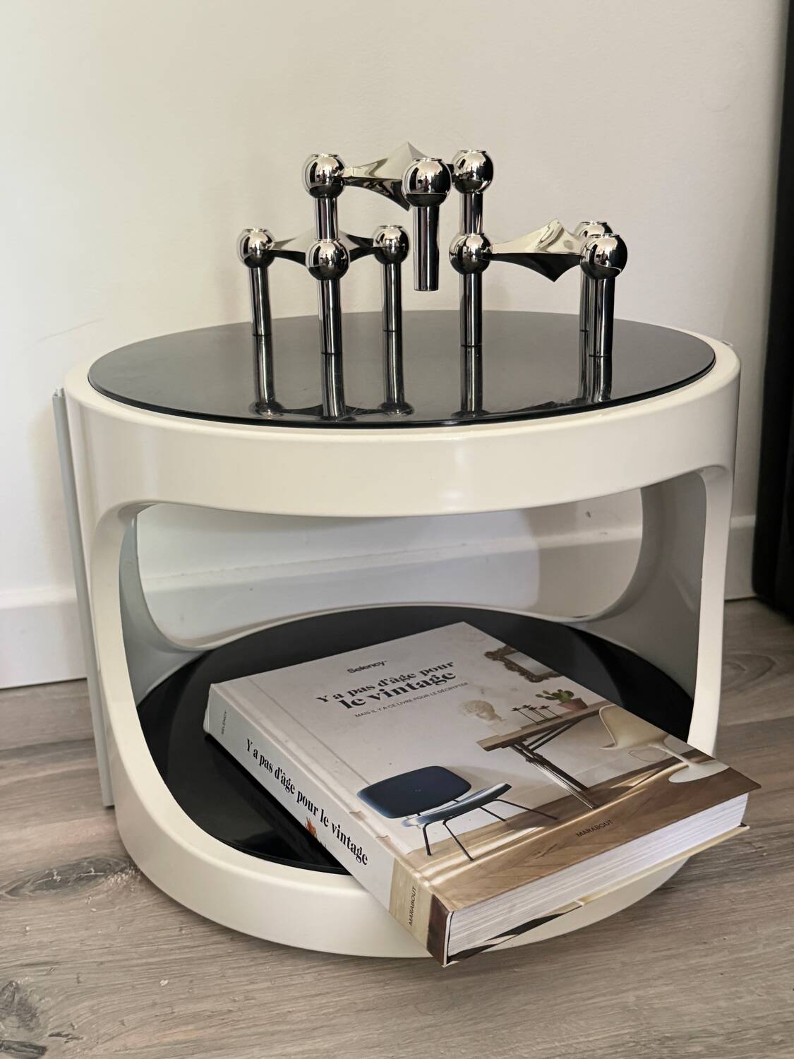 Table d’appoint vintage Flair