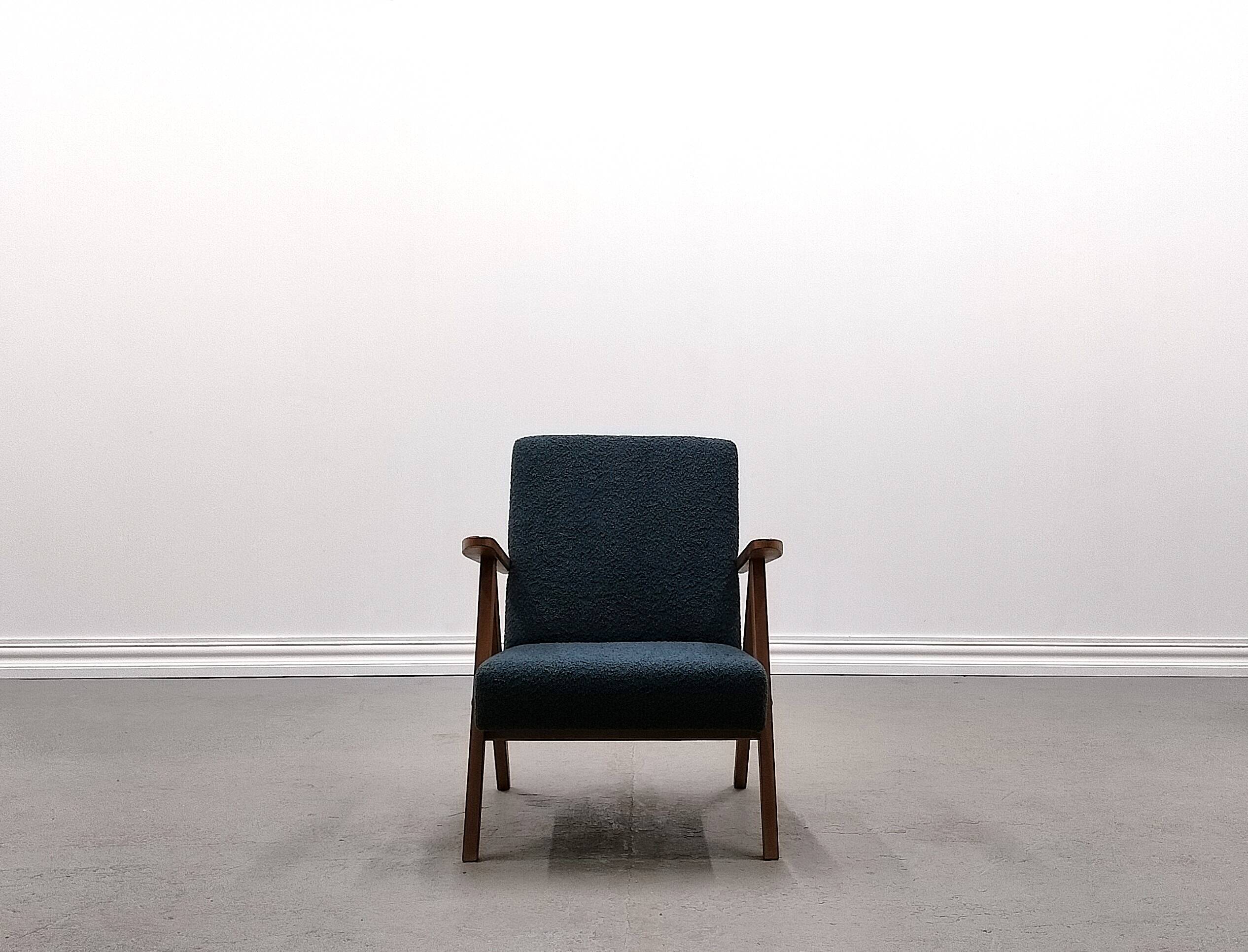 Mid Century Easy Chair Model B - 310 Var in Blue Boucle