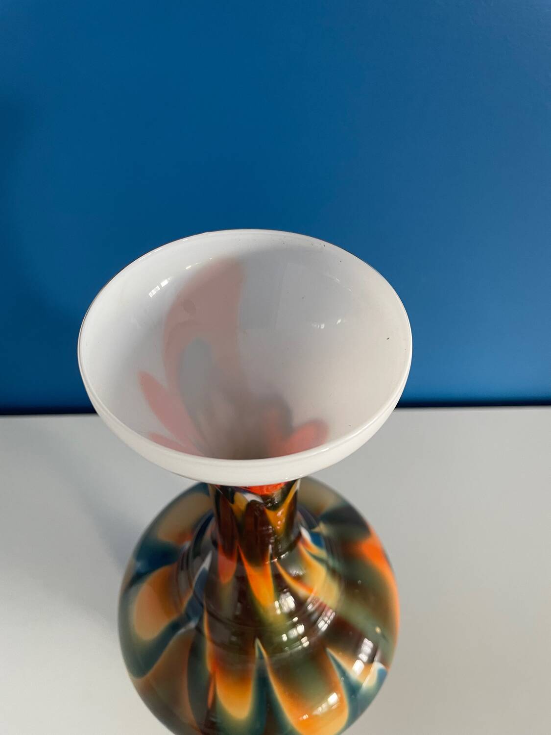 Vase opaline orange marron