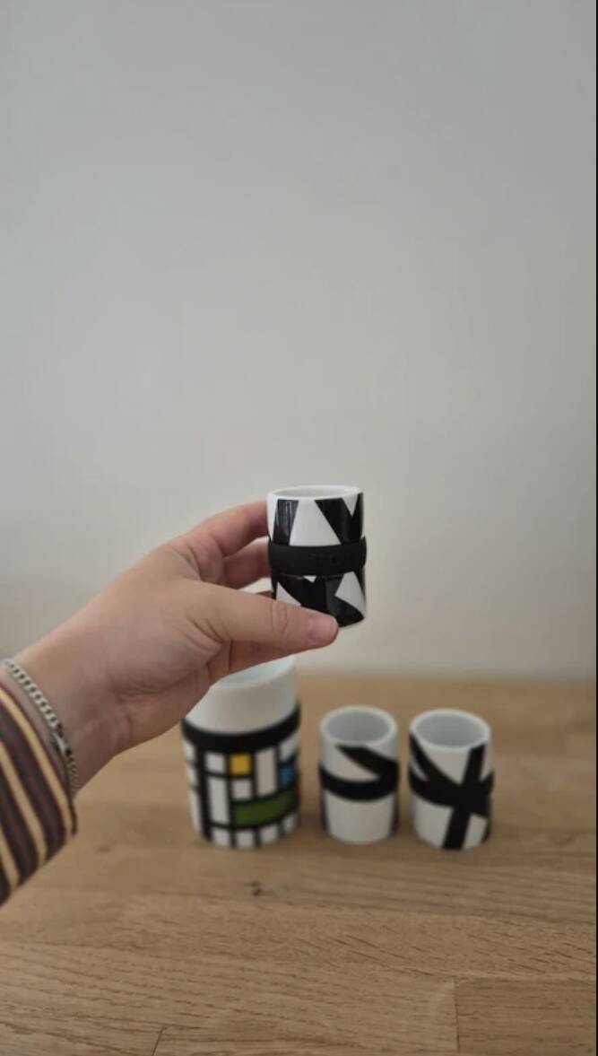 Set of 4 Mondrian design mugs