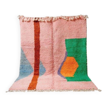 Tapis en laine artisanale pour votre espace taille 150 x 250 cm