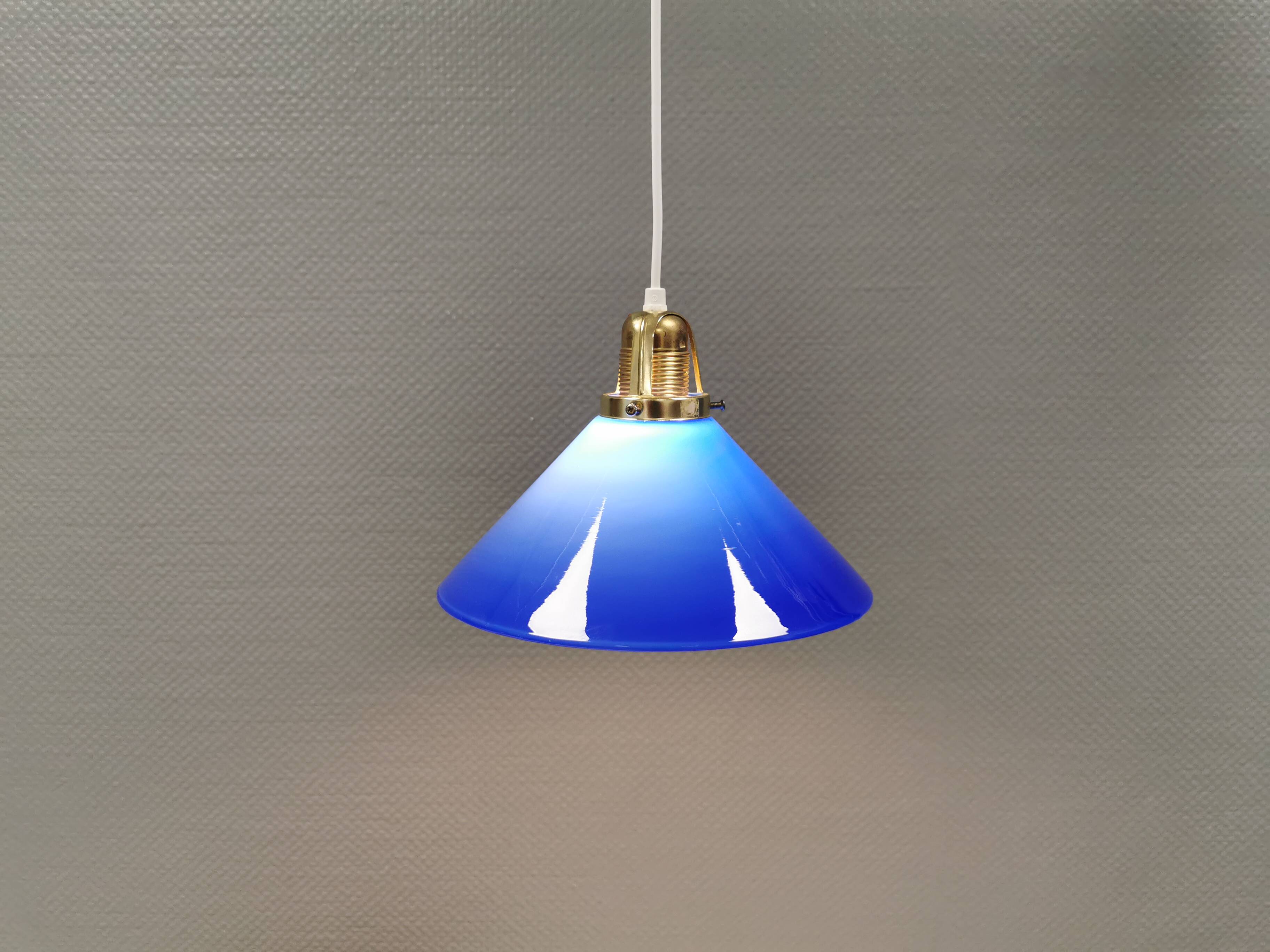 Suspension en verre, Danemark années 80.