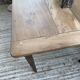 Table de ferme noyer pieds fuseaux 1950