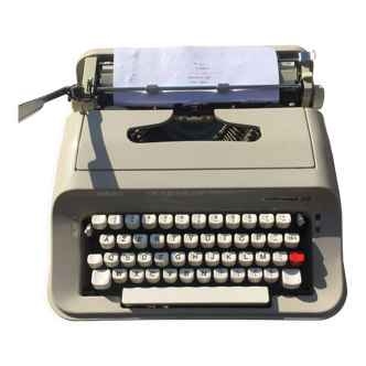 Machine à écrire Underwood  319 comme neuve
