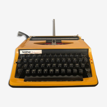 Machine à écrire Brother Deluxe800 vintage 70 + ruban NEUF