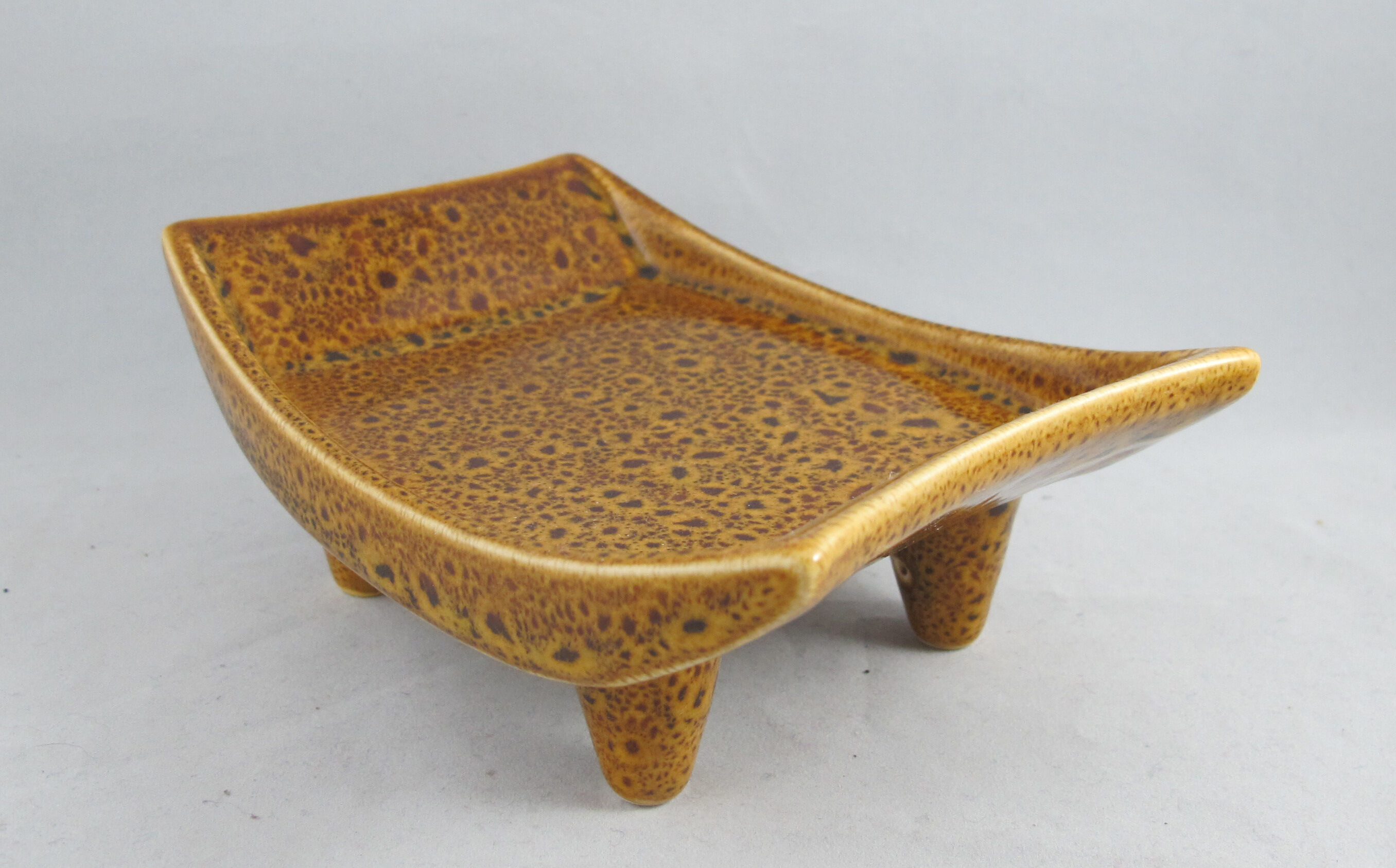 empty pocket or porcelain candle holder