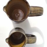 Pichets vintages en grès
