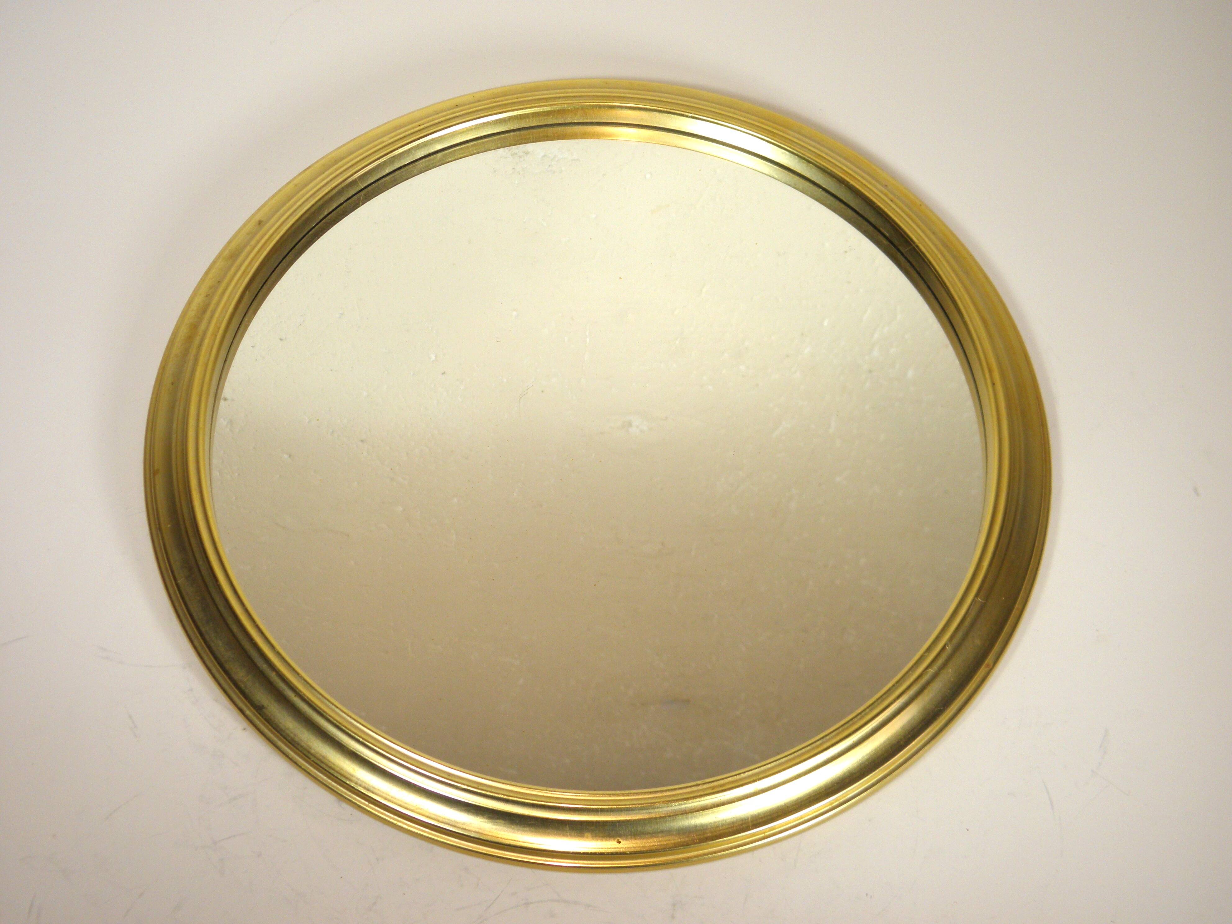 Round gold metal mirror 31 cm