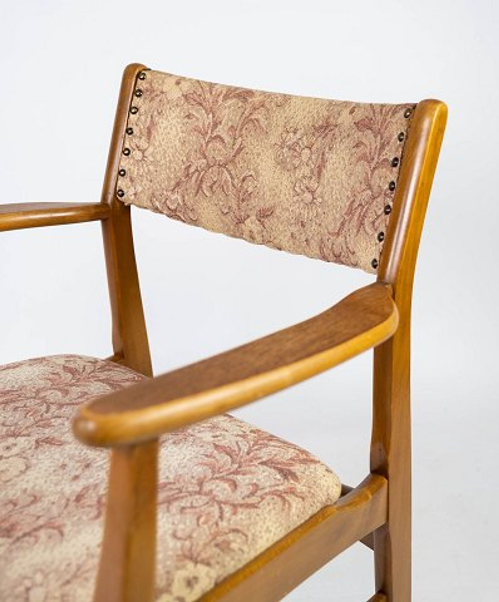 Chaise en teck avec accoudoirs 60s