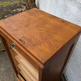 Curtain cabinet, filing cabinet