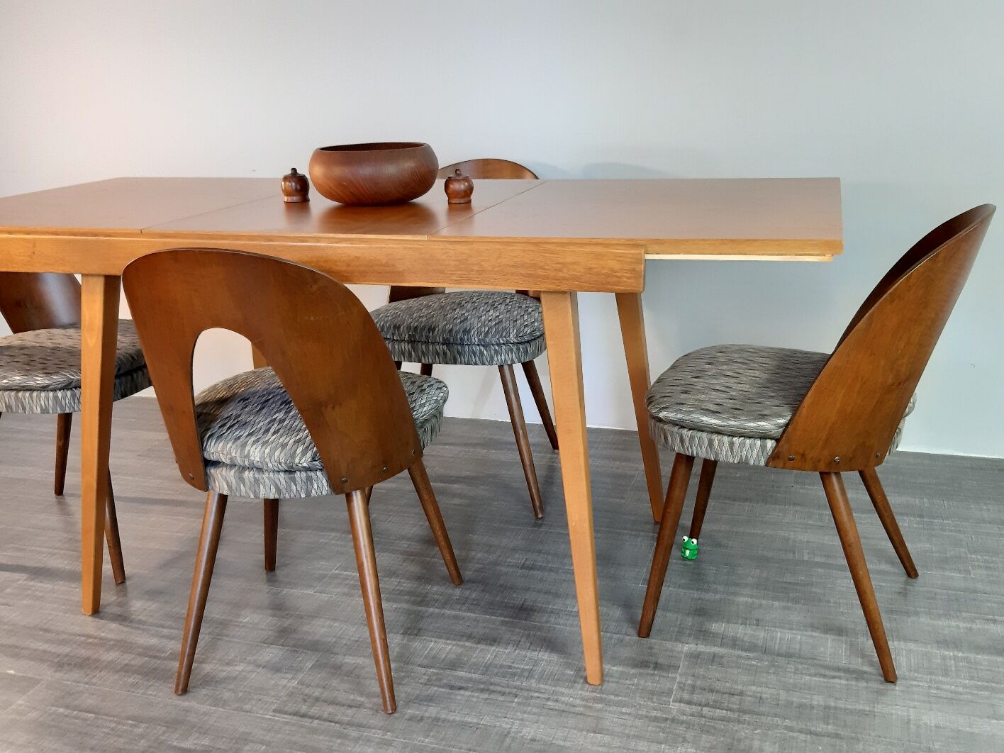 Extended table in Jiràk Beech by Tatra,  Czechoslovakia 1960
