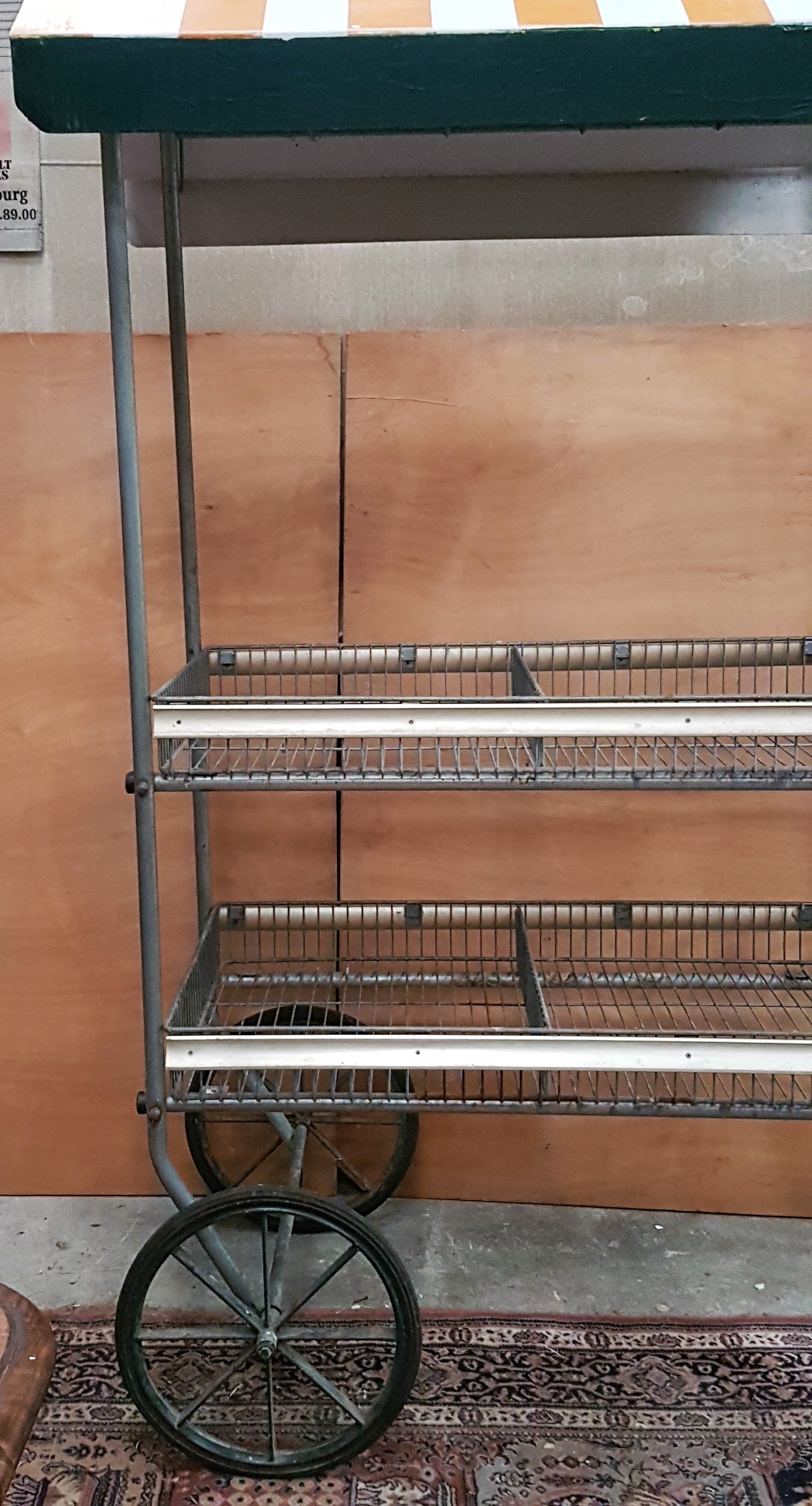 Former street shopping cart