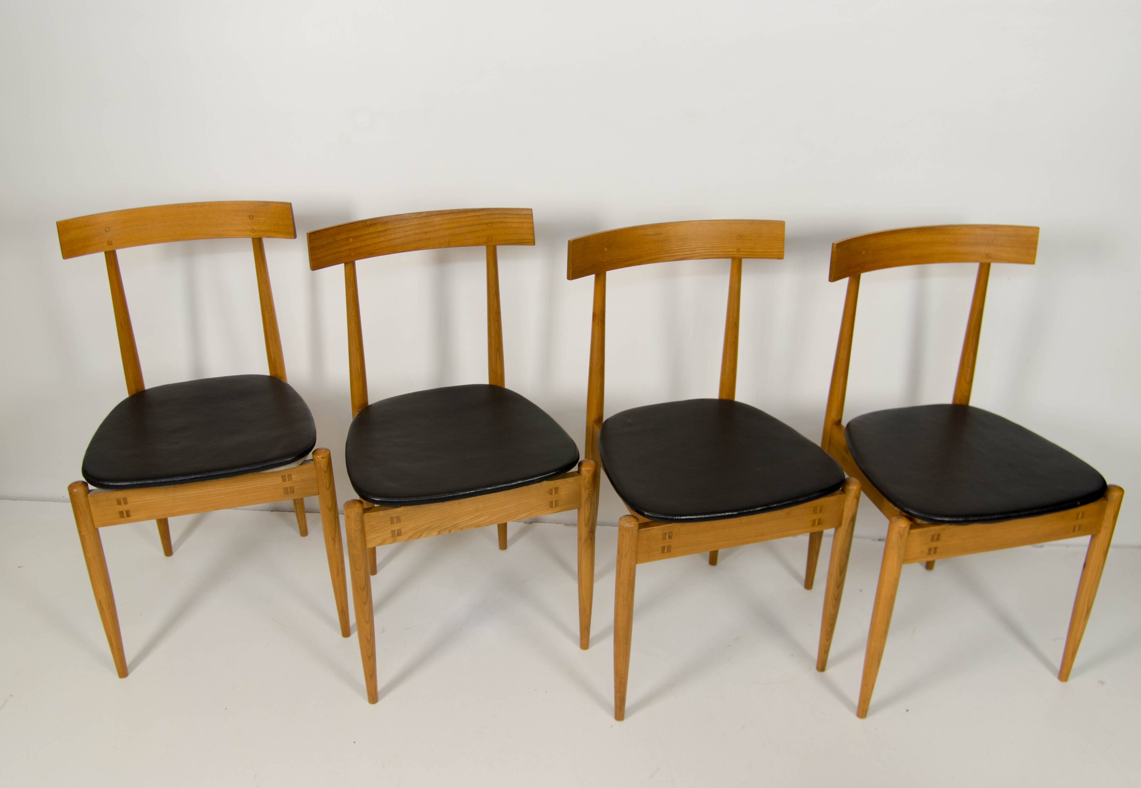Set of Four Mid-Century Chairs by Alan Fuchs for ULUV, Krásná Jizba, 1965