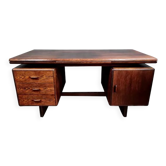 Bureau design scandinave en palissandre de Santos vers 1950