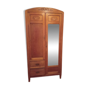 Armoire parisienne art