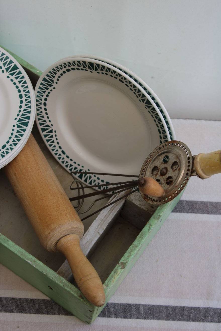 6 assiettes à dessert en céramique