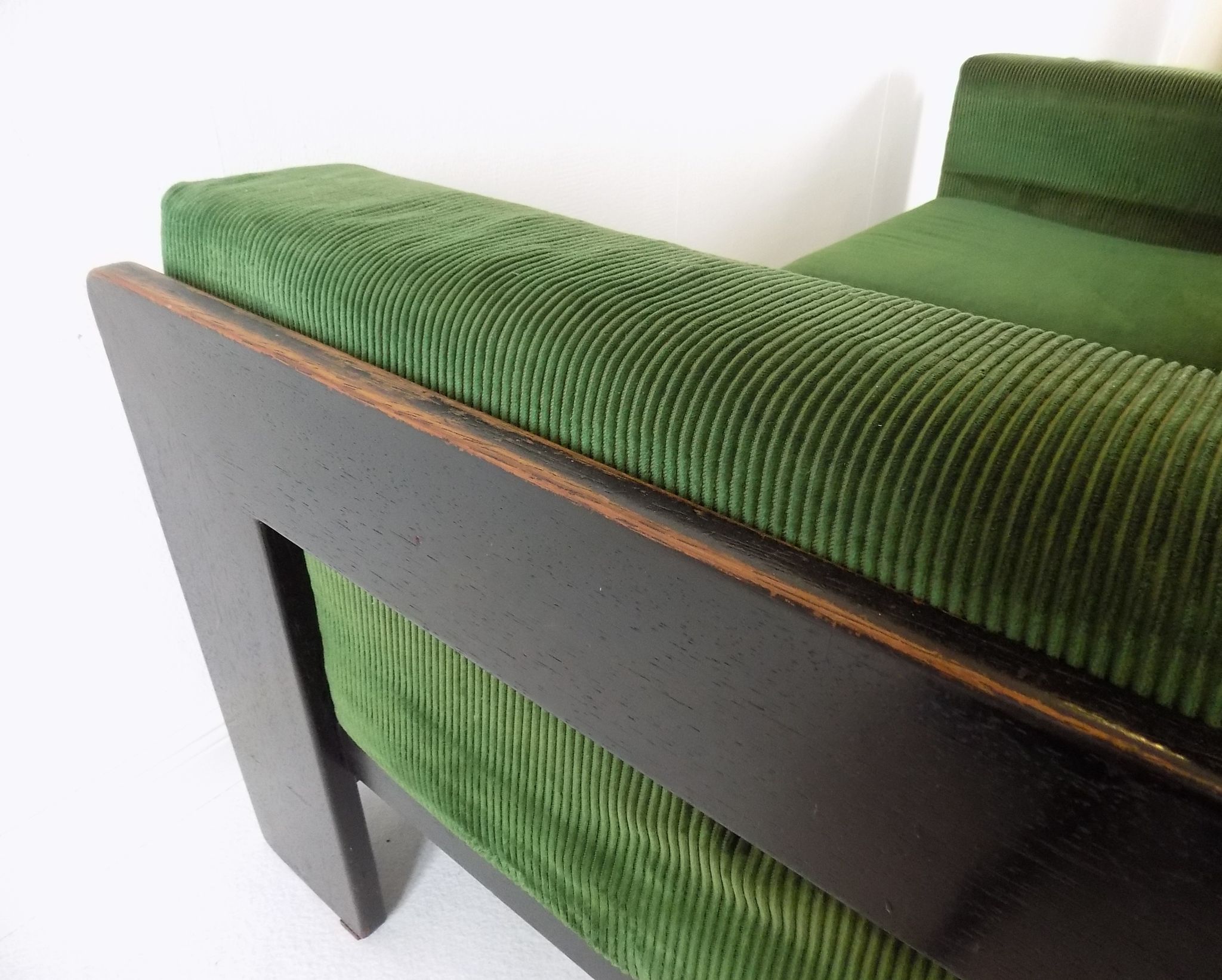 Bastiano 2 seater cord sofa by Afra & Tobia Scarpa, Gavina / Knoll