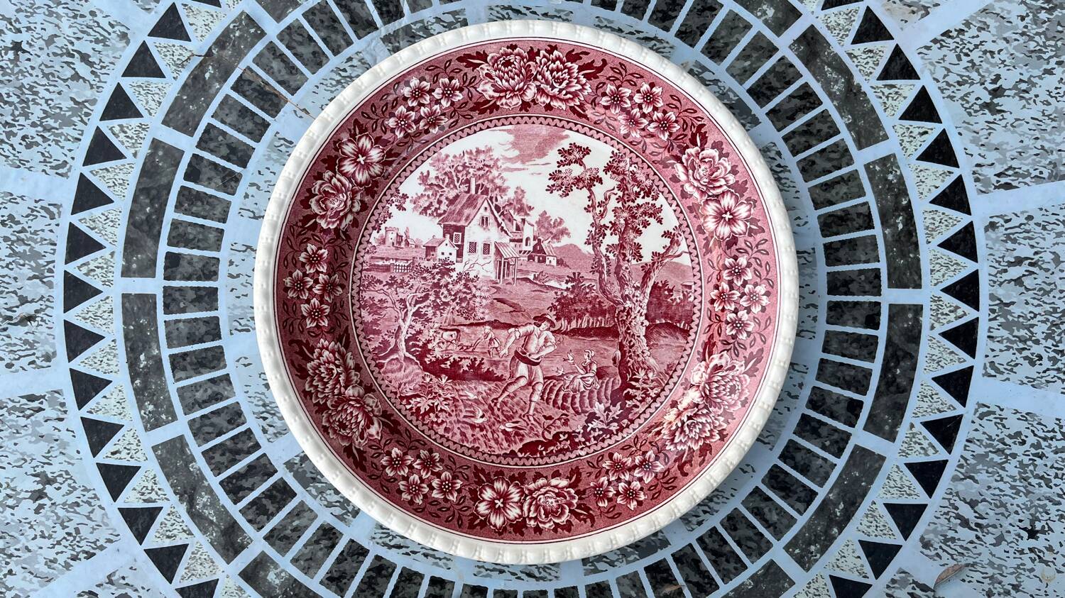 Villeroy and Boch serving dish 1960