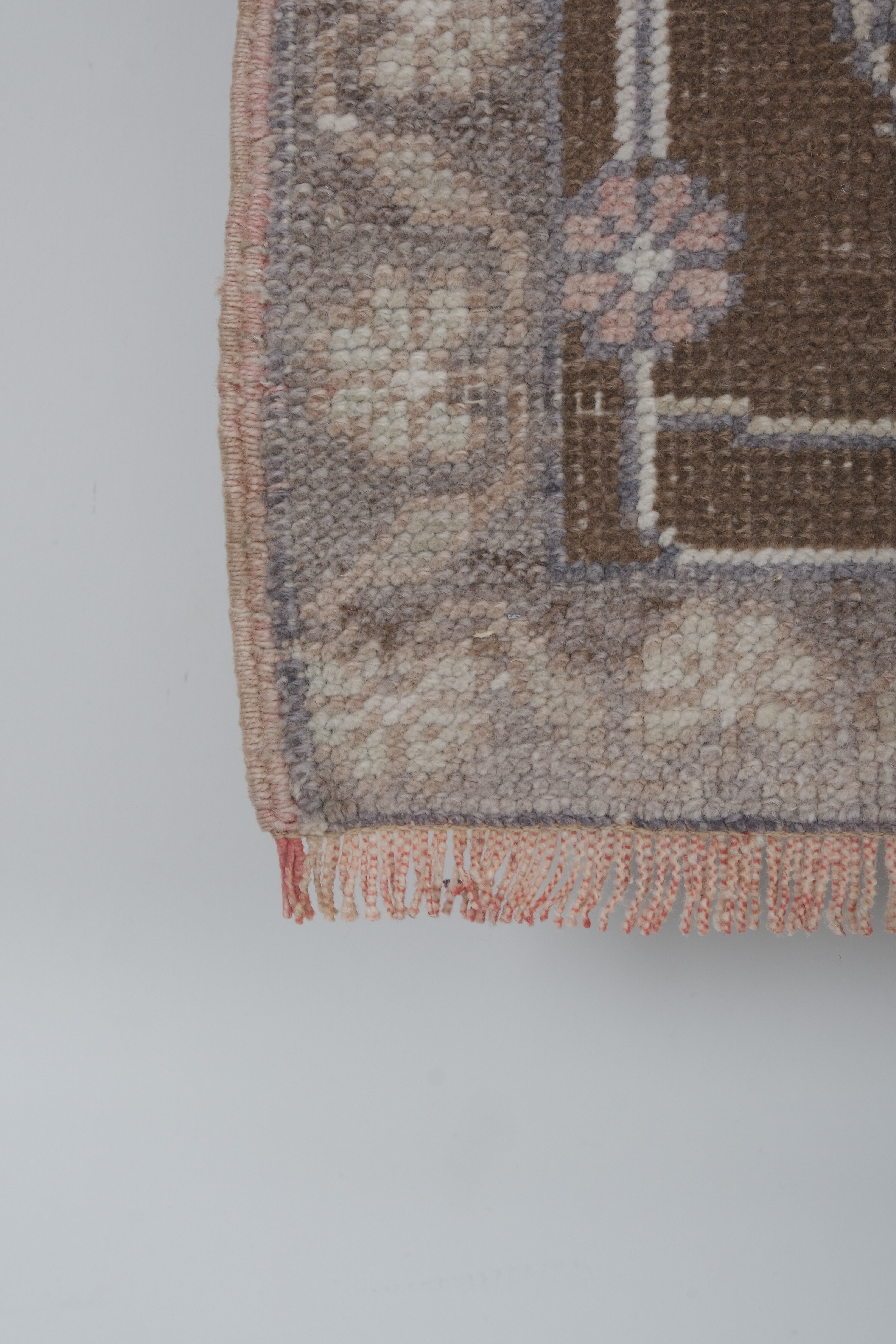 Vintage Turkish rug from Oushak, hand-woven 94x162 cm