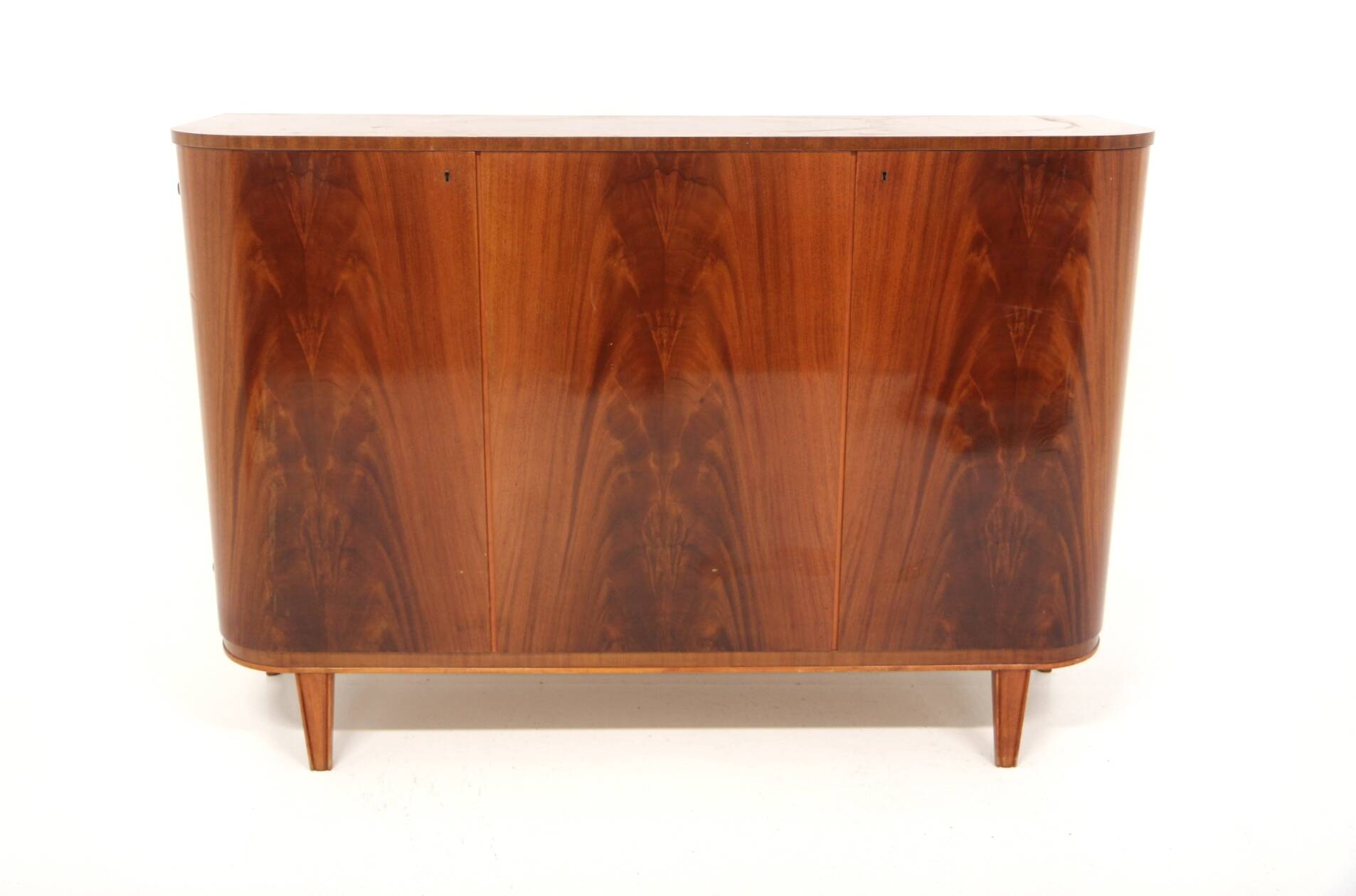 Scandinavian enfilade in mahogany, Swedish modern, Sweden, 1940.